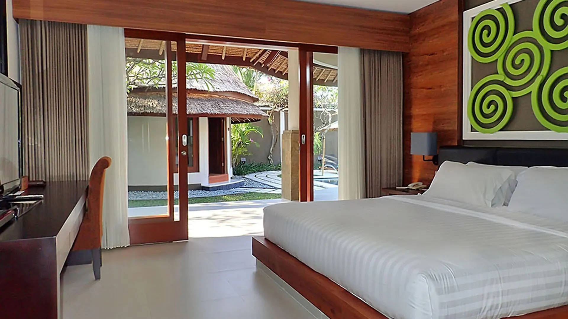 Mutiara Bali Boutique Resort & Villa Seminyak 4*,